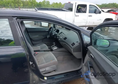 2009 Honda Civic Lx z USA, uszkodzony, nr VIN 1HGFA16599L005064